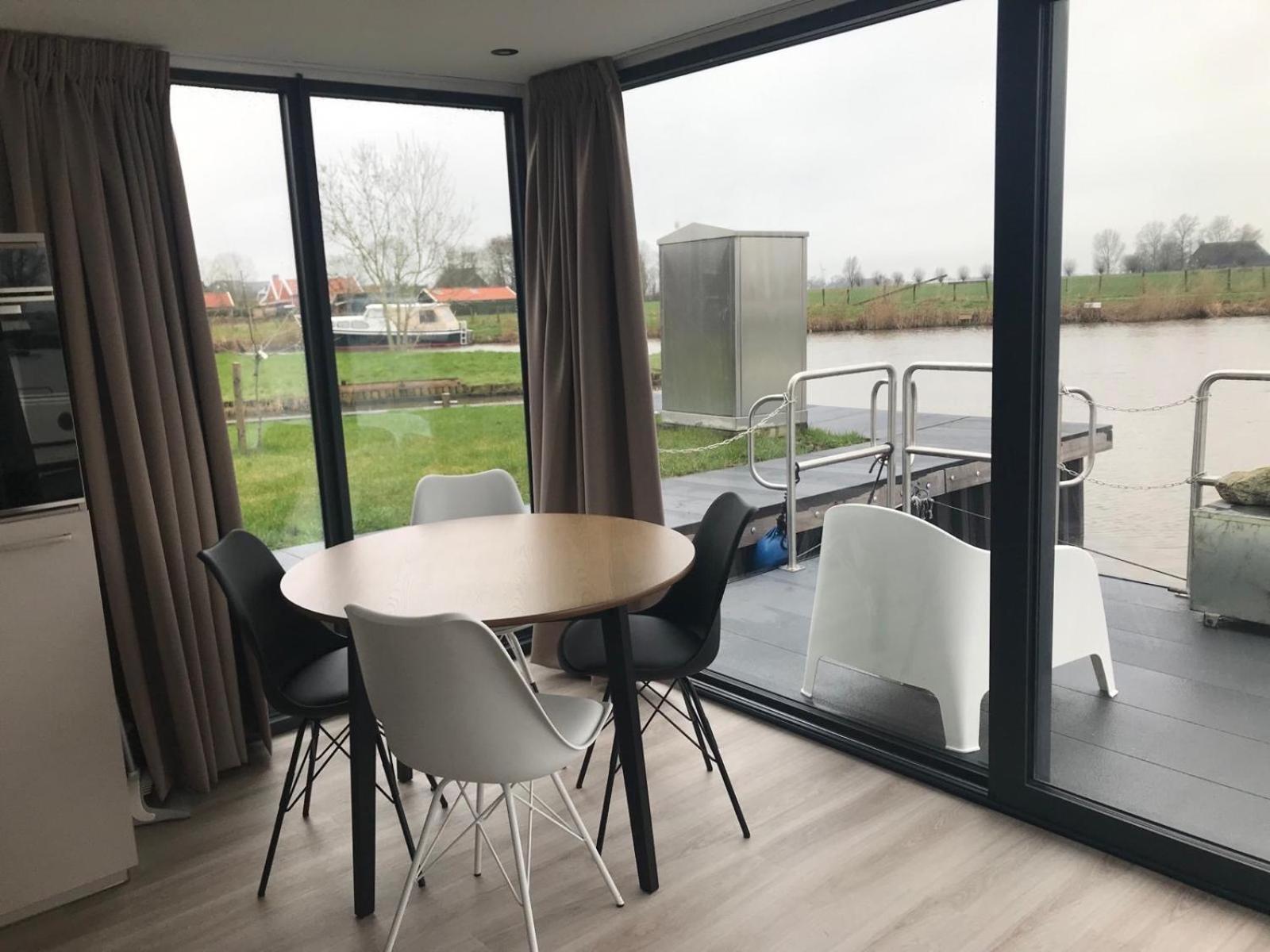 Uniek Overnachten In Een Tiny House Op De Appelhof Wommels Exteriér fotografie